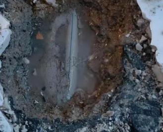 东兴楼顶漏水维修怎么找漏水点？